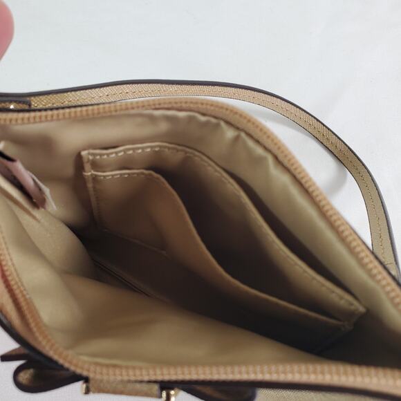 Coach Small Wristlet Wallet Clutch Gold Tone Saffiano Leather - Picture 6 of 10